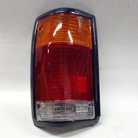 MAZDA BT50 TAIL LAMP 2006 RH