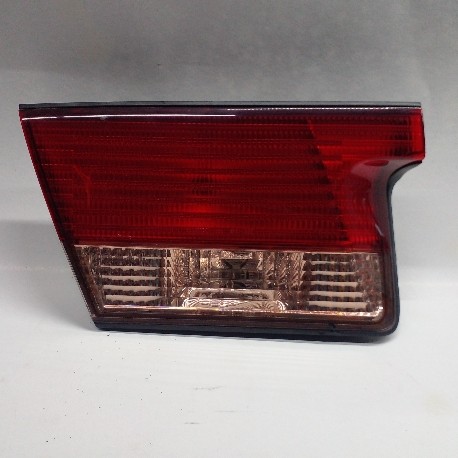 NISSAN SENTRA B15 TRUNK REFLECTOR '92 LH