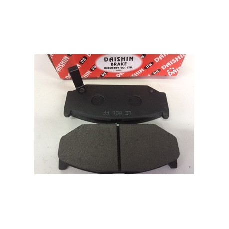 SUZUKI SWIFT DISC PADS DAISHIN