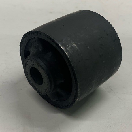 REAR ARM BUSHING TOYOTA TERCEL EL50 SERA