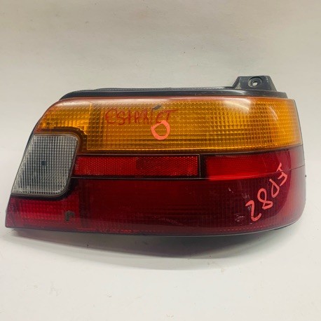 TOYOTA COROLLA KE30 TAIL LAMP RH