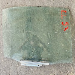 REAR DOOR GLASS TOYOTA TERCEL L53 L40 RH