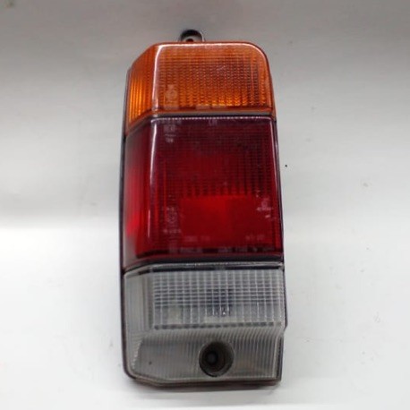 TAIL LAMP BLUEBIRD 910 WAGON JAPAN TYPE LH