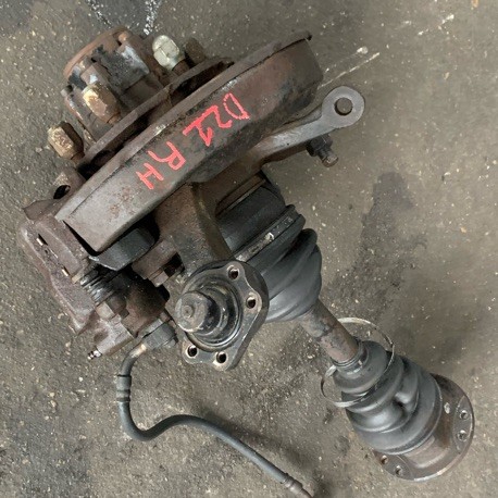 NISSAN LAUREL C32 FRONT SHOCK