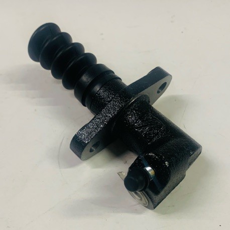 CLUTCH SLAVE CYLINDER TRITON L200