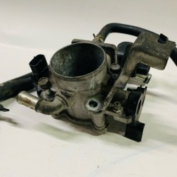 THROTTLE BODY ASSEMBLY TOYOTA HILUX 2KD