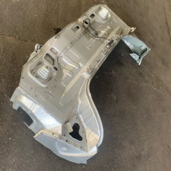 NISSAN SENTRA B12 REAR PANEL O/M USED