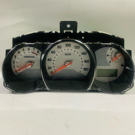 INSTRUMENT PANEL CLUSTER NISSAN TIIDA C11