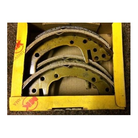 GALANT BRAKE SHOES