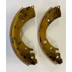 BRAKE SHOES HONDA ACCORD CB CD INTEGRA DA7 W/O ABS