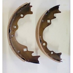 BRAKE SHOES MAZDA E2000