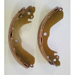 LANCER C62 BRAKE SHOES