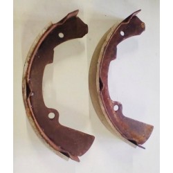 URVAN E20 E23  BRAKE SHOES