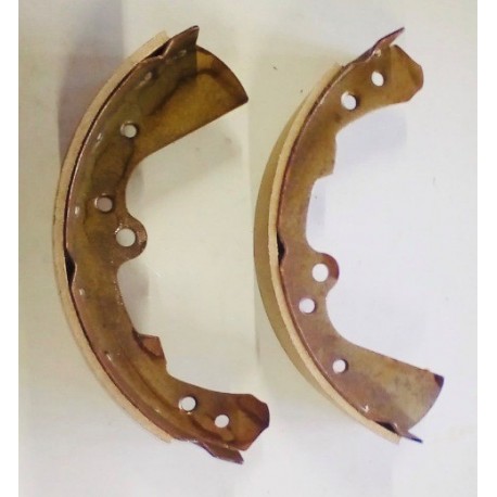 NISSAN 720  FRONT BRAKE SHOES