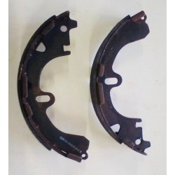 BRAKE SHOES TOYOTA COROLLA AE80