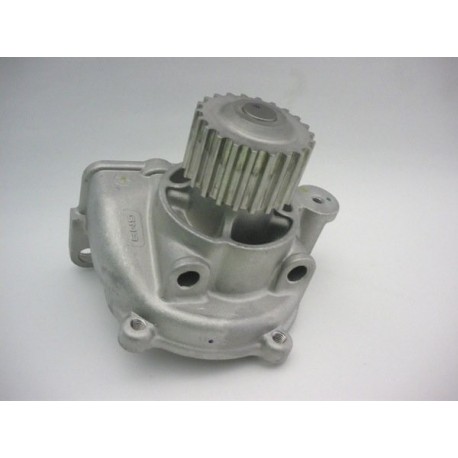 WATER PUMP MAZDA RF