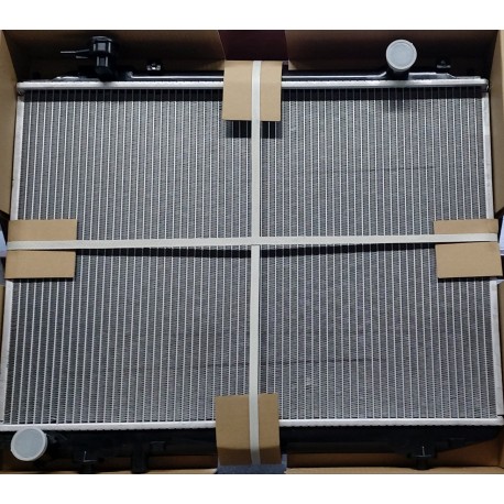 NISSAN CARAVAN E25 RADIATOR