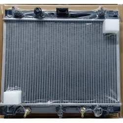 NISSAN CARAVAN E25 RADIATOR