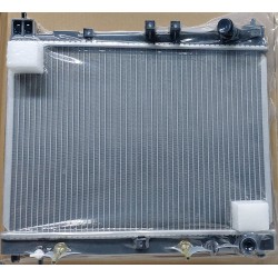 NISSAN CARAVAN E25 RADIATOR