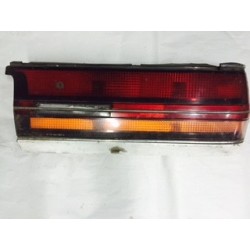 TOYOTA CROWN MS131 TAIL LAMP RH