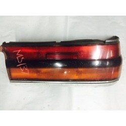 TOYOTA CROWN MS137 TAIL LAMP RH