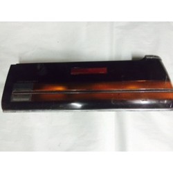 TOYOTA CROWN MS121 TAIL LAMP RH