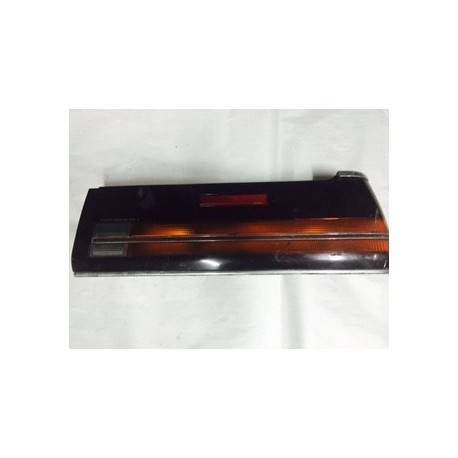 CROWN MS121 TAIL LAMP RH