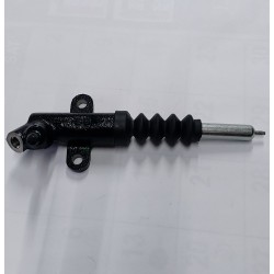 CLUTCH SLAVE CYLINDER TRITON L200