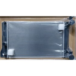 NISSAN CARAVAN E25 RADIATOR