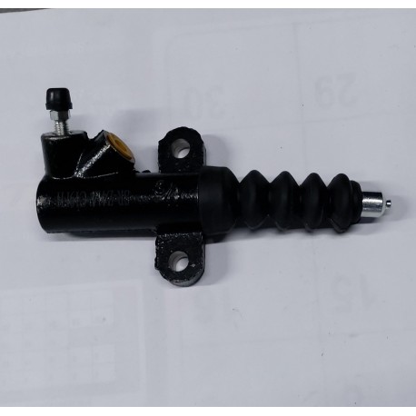 CLUTCH SLAVE CYLINDER TRITON L200