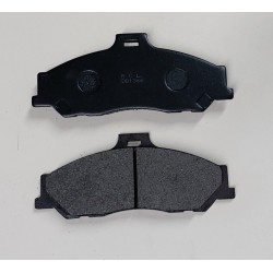 MAZDA B2500 UM DISC PADS