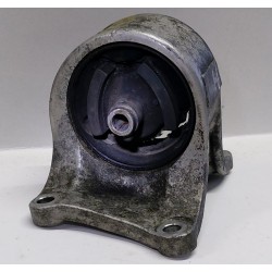 ENGINE MOUNT LH NISSAN A33 VQ25