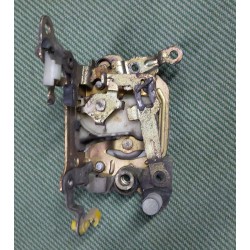 FRONT INNER DOOR LOCK ASSEMBLY NISSAN E24