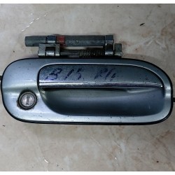 FRONT OUTER DOOR HANDLE NISSAN SENTRA B15 RH