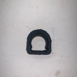 STEERING RACK CLAMP RUBBER TOYOTA CRESSIDA RX70 RH