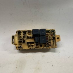 FUSE BOX NISSAN BLUEBIRD U14