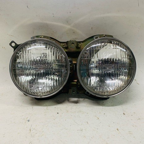 HEADLAMP RH ORIGINAL NISSAN DOUBLE ROUND WITH SEAL BEAM