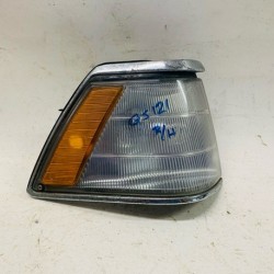 TOYOTA  RX70  DOUBLE BEAM HEAD LAMP RH