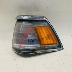 CORNER LAMP LH TOYOTA CROWN NO POST MS121 GS121 MS125