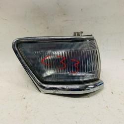 CORNER LAMP NISSAN LAUREL C33 RH