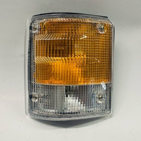 CORNER LAMP RH MAZDA T3500 SHORT