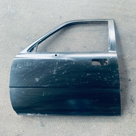 GENUINE FRONT DOOR SHELL TOYOTA HILUX RN85 4 DOOR LH