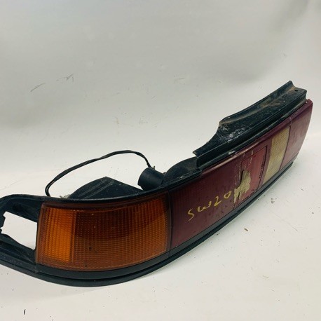 TOYOTA CRESSIDA GX81 TAIL LAMP RH