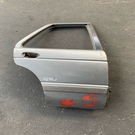 REAR RH DOOR SHELL SENTRA B13 NISSAN