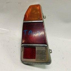 NISSAN BLUEBIRD 910 OM TAIL LAMP LH