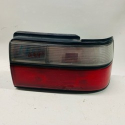 NISSAN BLUEBIRD 910 OM TAIL LAMP LH