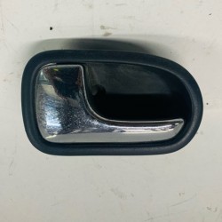 INNER DOOR HANDLE LH CHROME MAZDA B2500 323 BJ