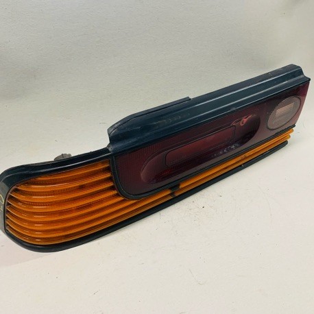 NISSAN CEFIRO A31 TAIL LAMP LH