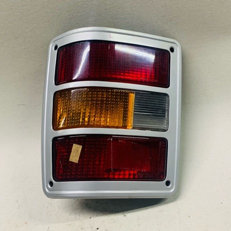 NISSAN E20 TAIL LAMP LH