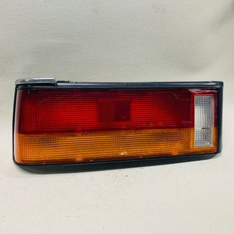 MAZDA 323 LX TAIL LAMP LH